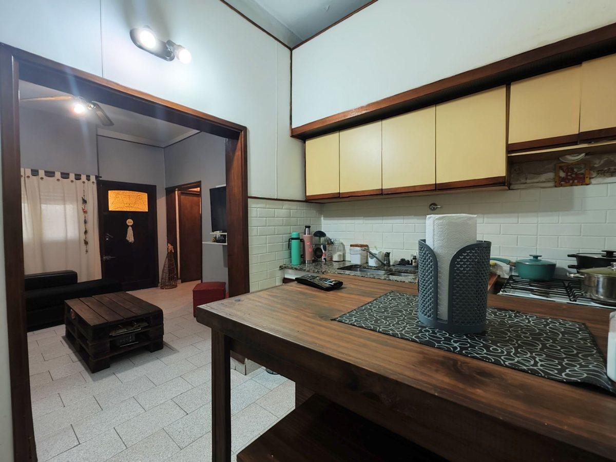 Foto de CASA 3 AMBIENTES LOTE PROPIO - Lanús, imagen 2
