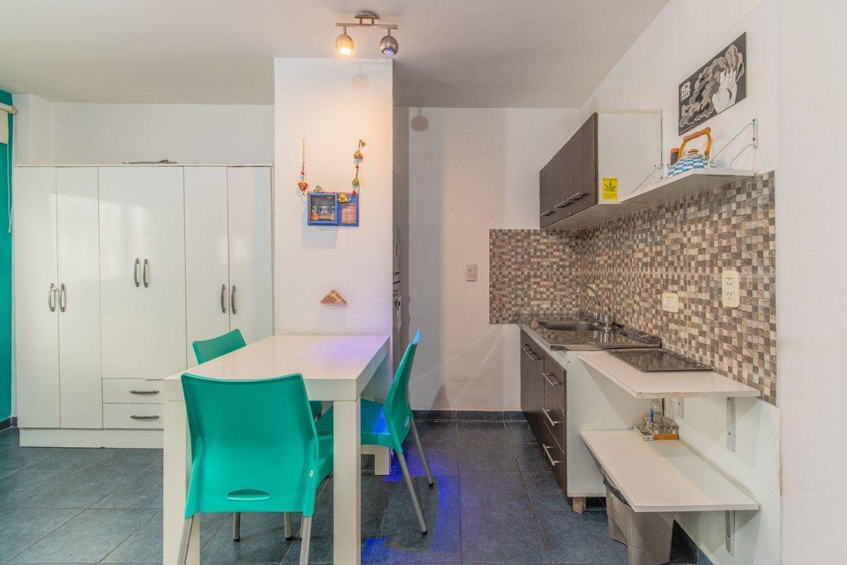 Foto de VENTA PH TIPO CASA 5 AMB C/PATIO Y TERRAZA PROPIA, imagen 2
