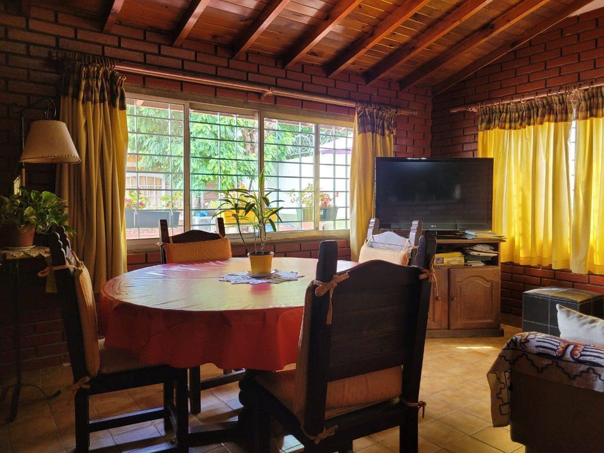 Foto de Venta Casa 6 ambientes en Lomas de Zamora, imagen 5