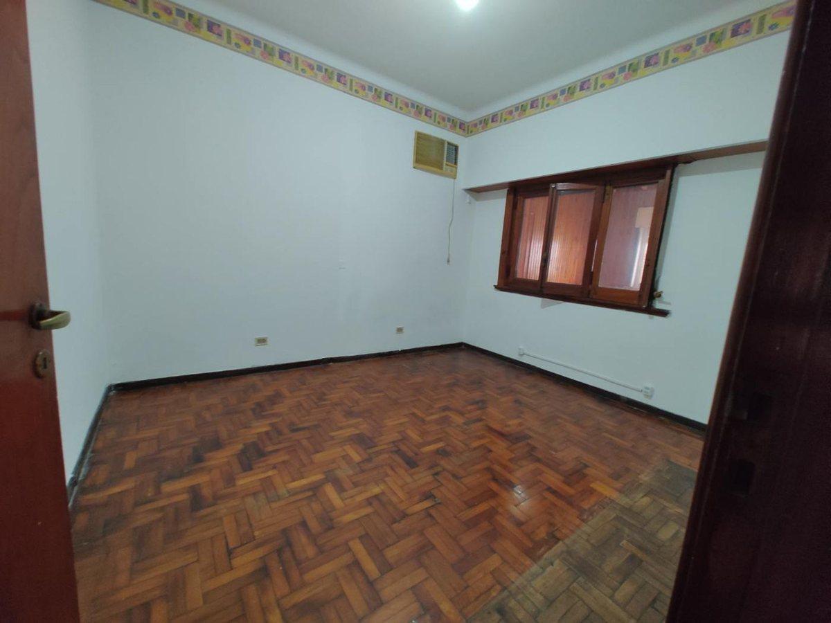 Foto de CASA T/CHALET DE 3 DORM. COCHERA, PATIO, QUINCHO, imagen 5
