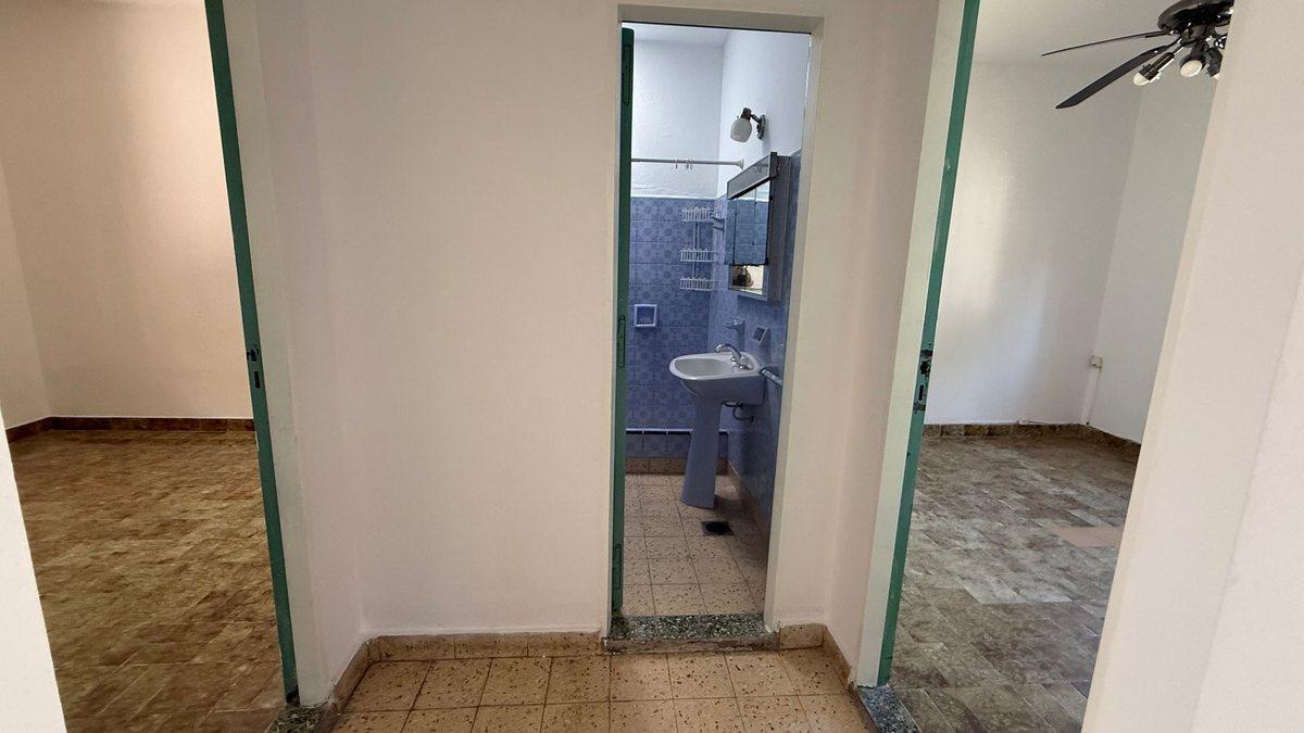 Foto de CASA 3 AMB EN VENTA EN BOULOGNE CON PATIO DEPOSITO, imagen 4