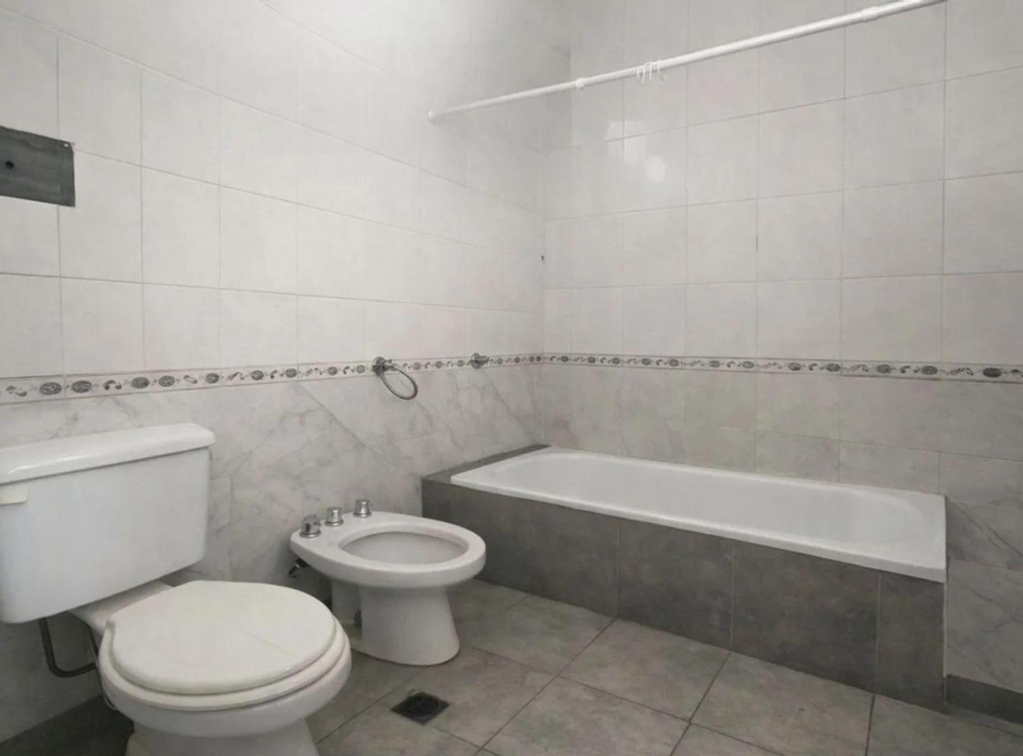 Foto de PH DOS AMBIENTES A LA VENTA EN SAN JUSTO!, imagen 4