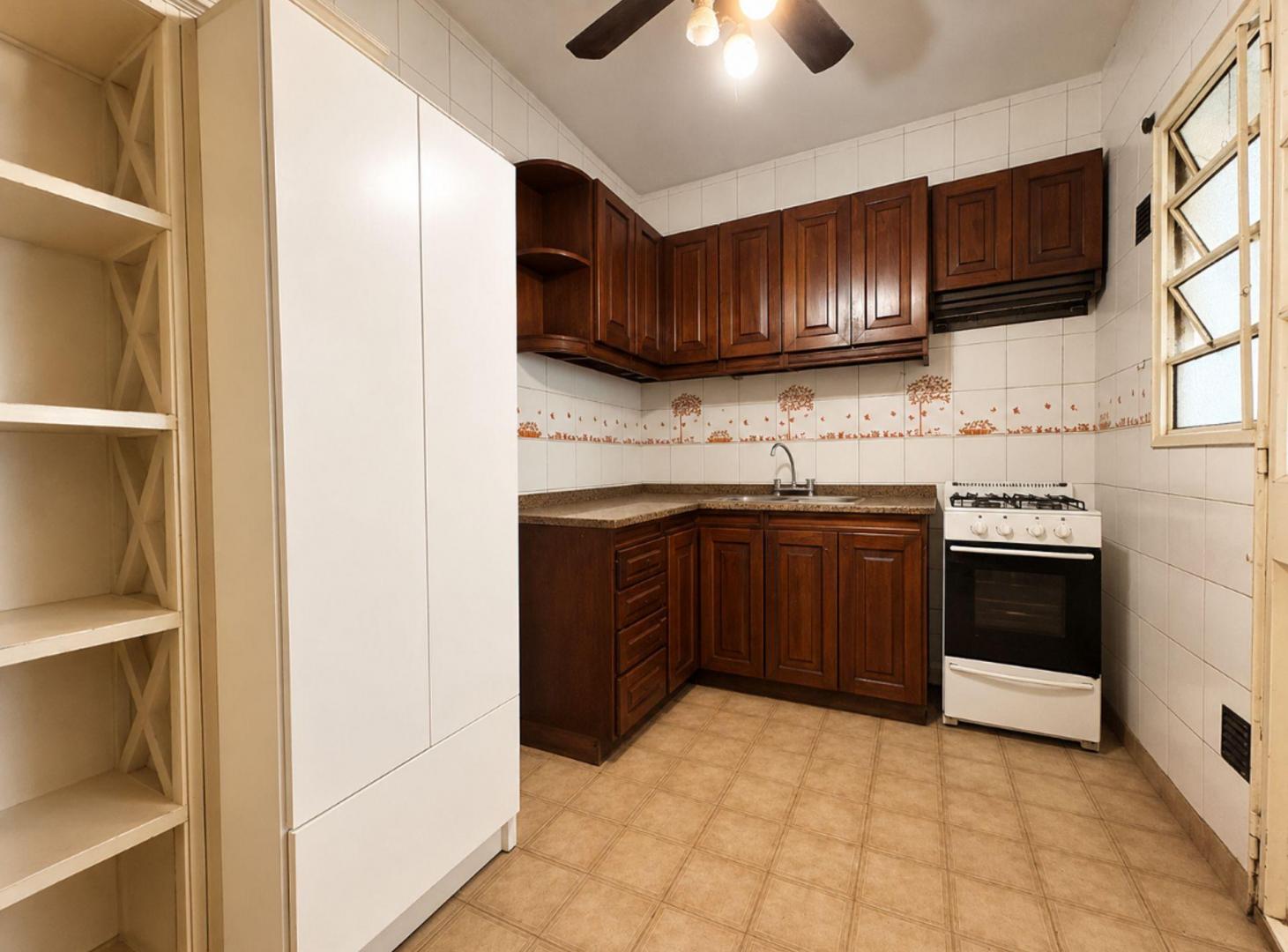 Foto de Venta Departamento 4 Ambientes en Flores, imagen 2