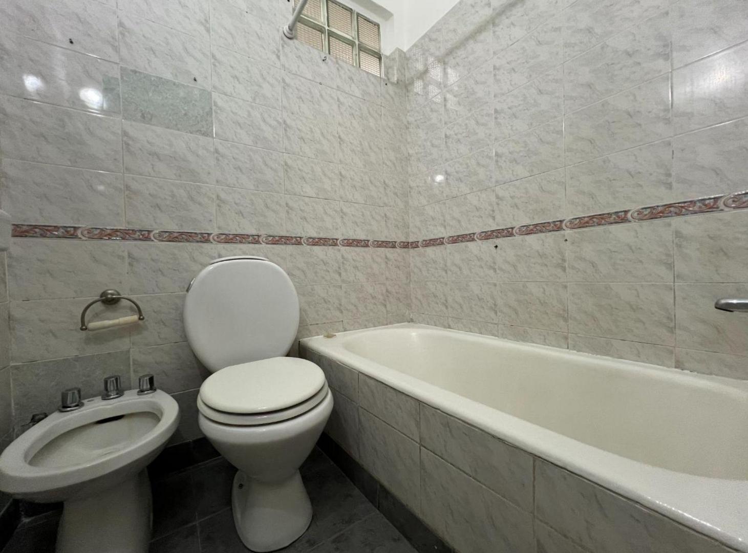 Foto de Departamento en Alquiler de 2 Ambientes en Olivos, imagen 4