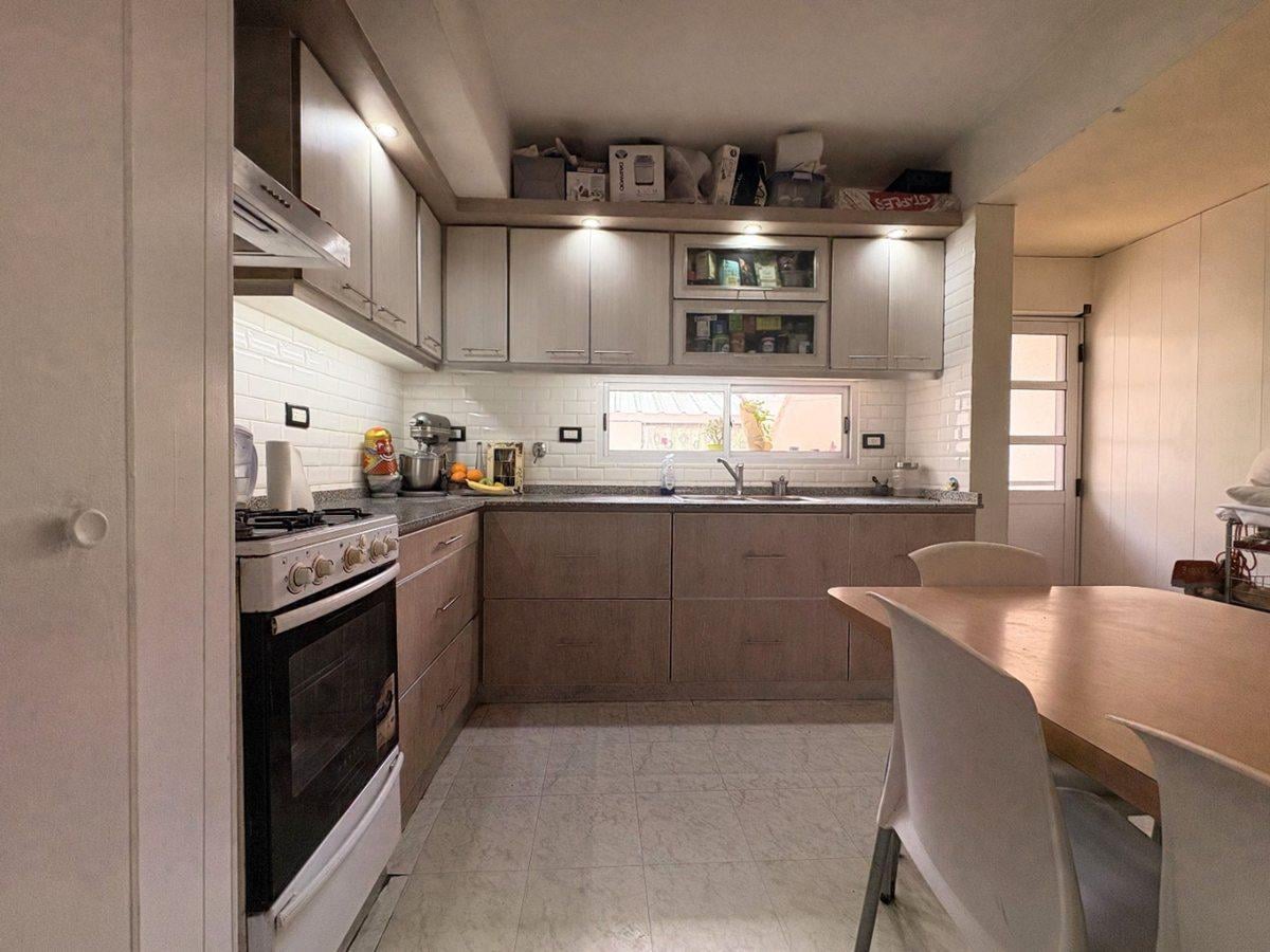 Foto de Venta PH. 4 amb, Olivos, Vte. Lopez Apto Cred., imagen 4