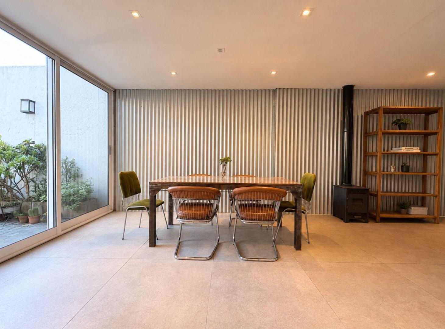 Foto de Casa 6 Ambientes Venta Barracas Cocheras FINANCIA, imagen 3