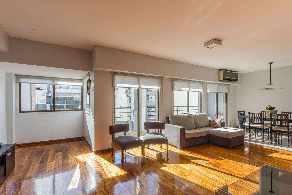 Foto de VENTA CABALLITO DEPTO. DÚPLEX 5 AMB C/DOS COCHERAS, imagen 5