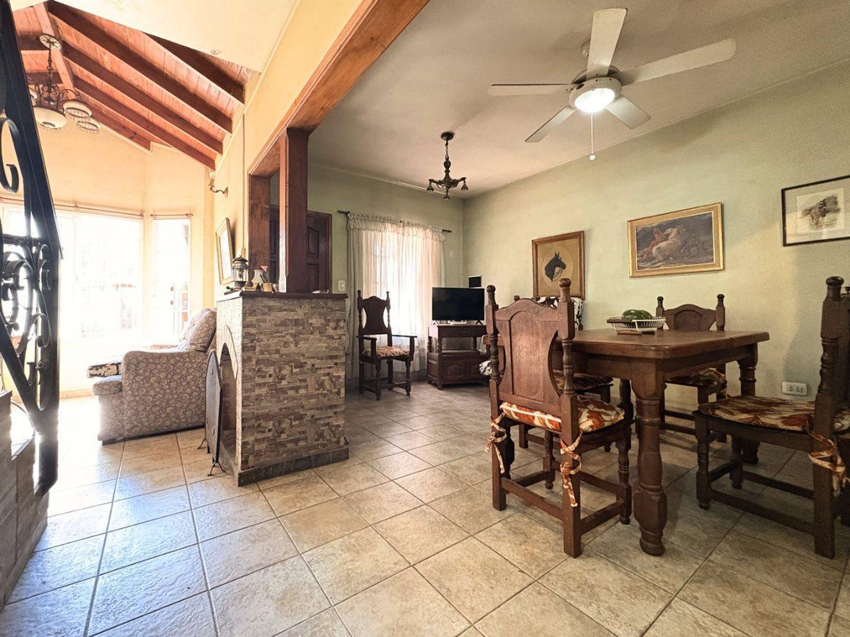 Foto de Casa 4 amb en venta - W. Morris PARQUE QUINCHO, imagen 2
