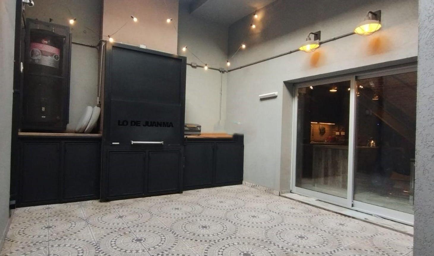 Foto de Casa Estilo Industrial B.° Naón-Mataderos- Unica!, imagen 1