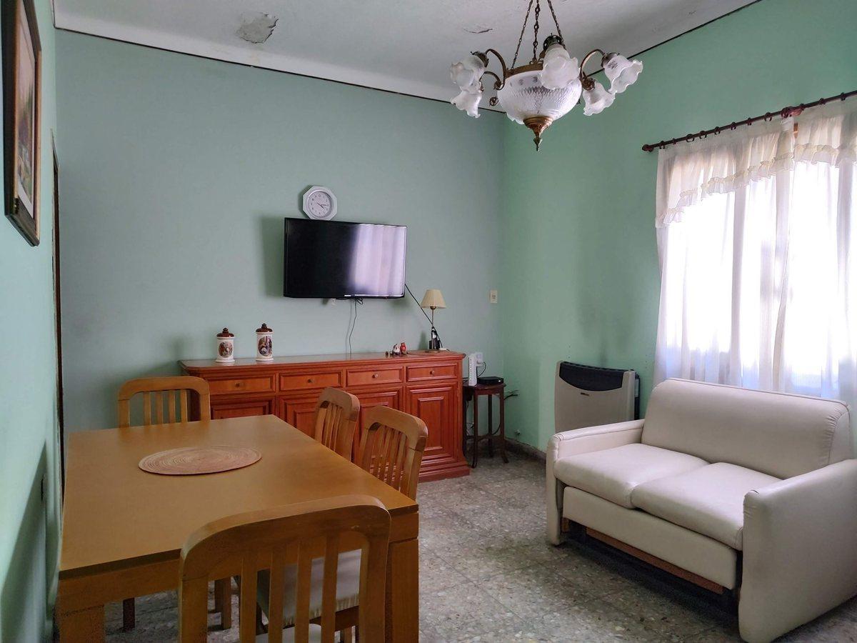 Foto de VENTA CASA MULTIFAMILIAR 5 AMB. A/C VILLA ADELINA, imagen 1