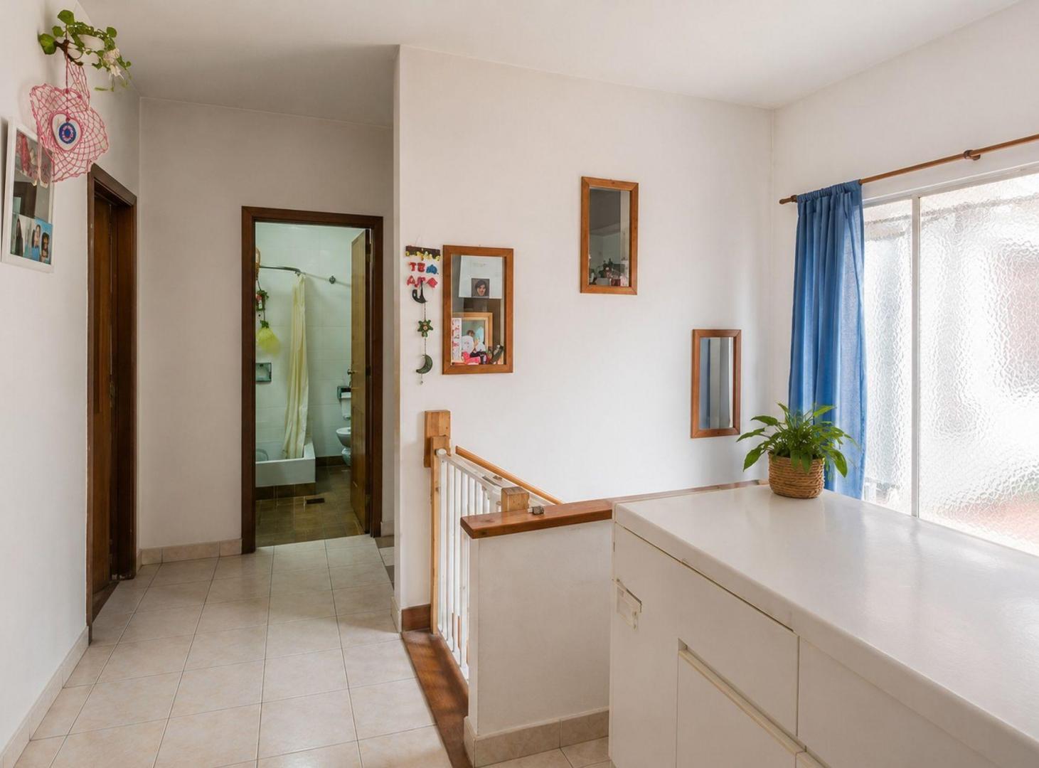 Foto de CASA MULTIF. 6 AMB. TERR. COCH. A/CRE. FLORIDA O., imagen 1