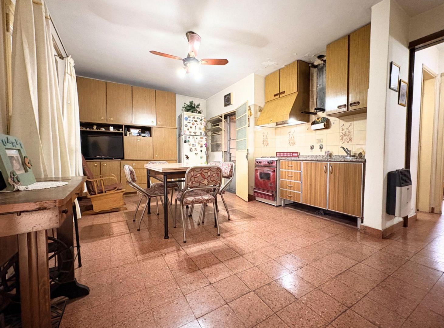 Foto de Venta casa Multifamiliar en San Justo, imagen 2
