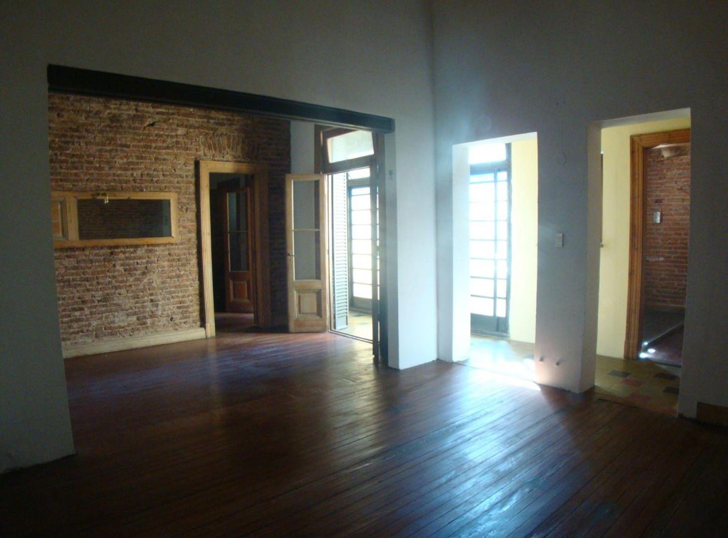 Foto de VENTA PH SAN TELMO RECICLADO, imagen 1