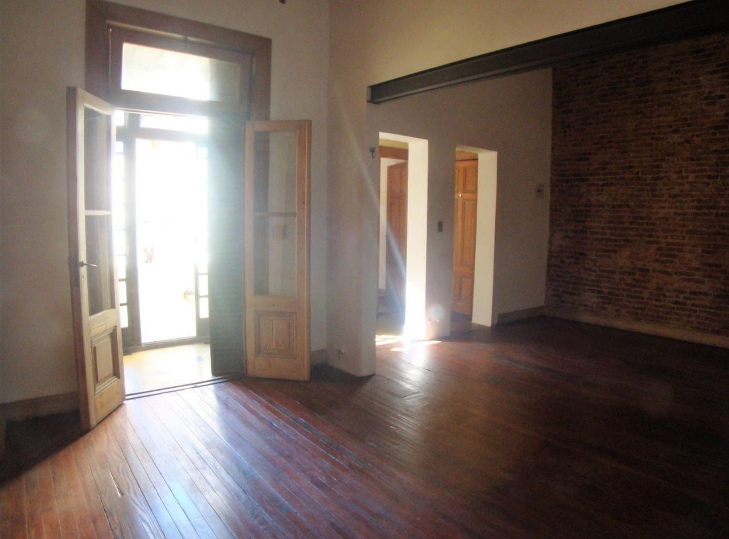 Foto de VENTA PH SAN TELMO RECICLADO, imagen 3