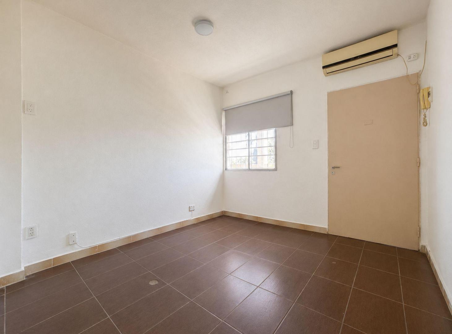 Foto de VENTA DPTO 3 AMB - VILLA CELINA C/ COCHERA, imagen 1