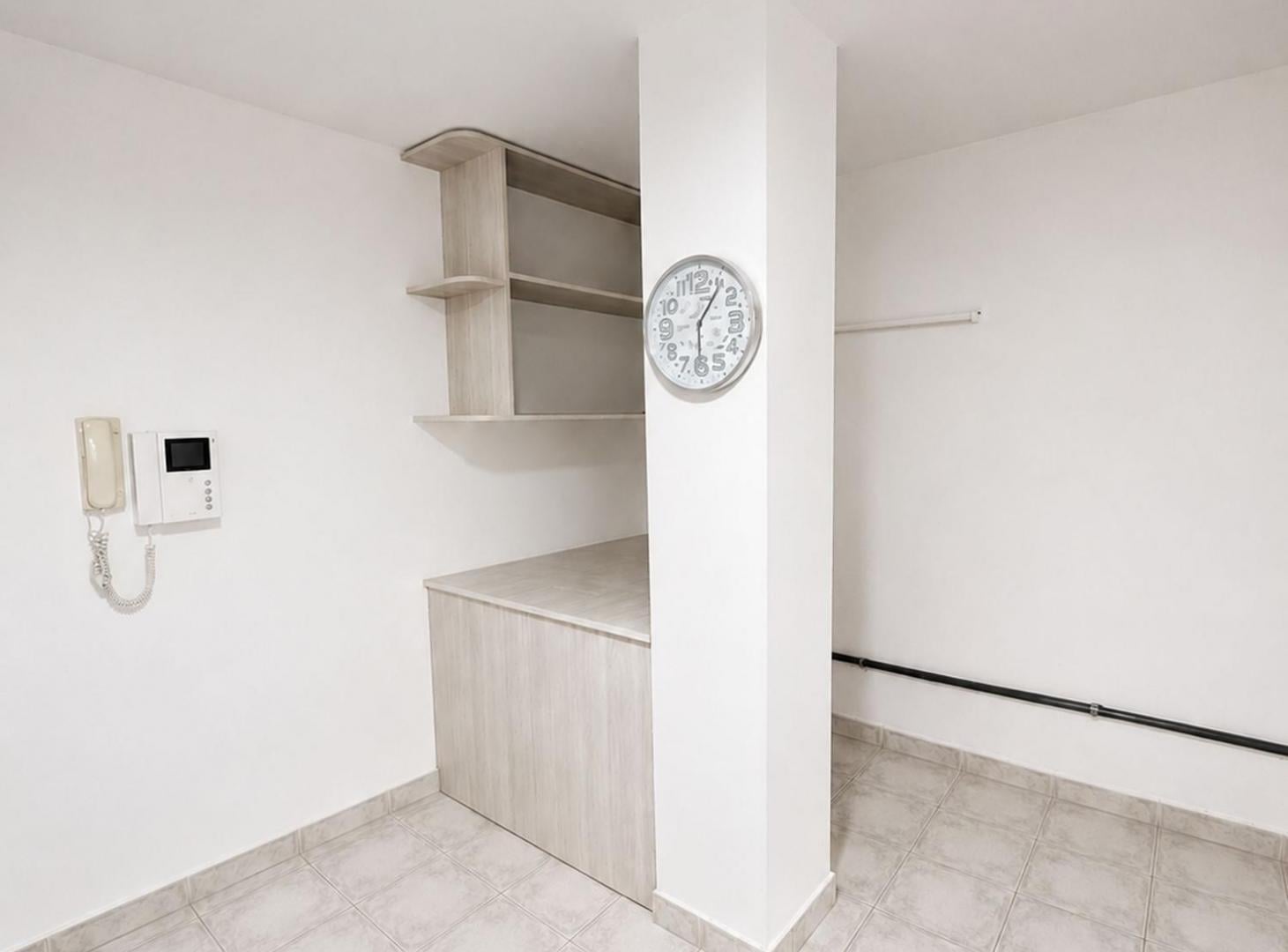 Foto de ALQUILER.Moderno 2 amb loft con cochera FLORIDA, imagen 2