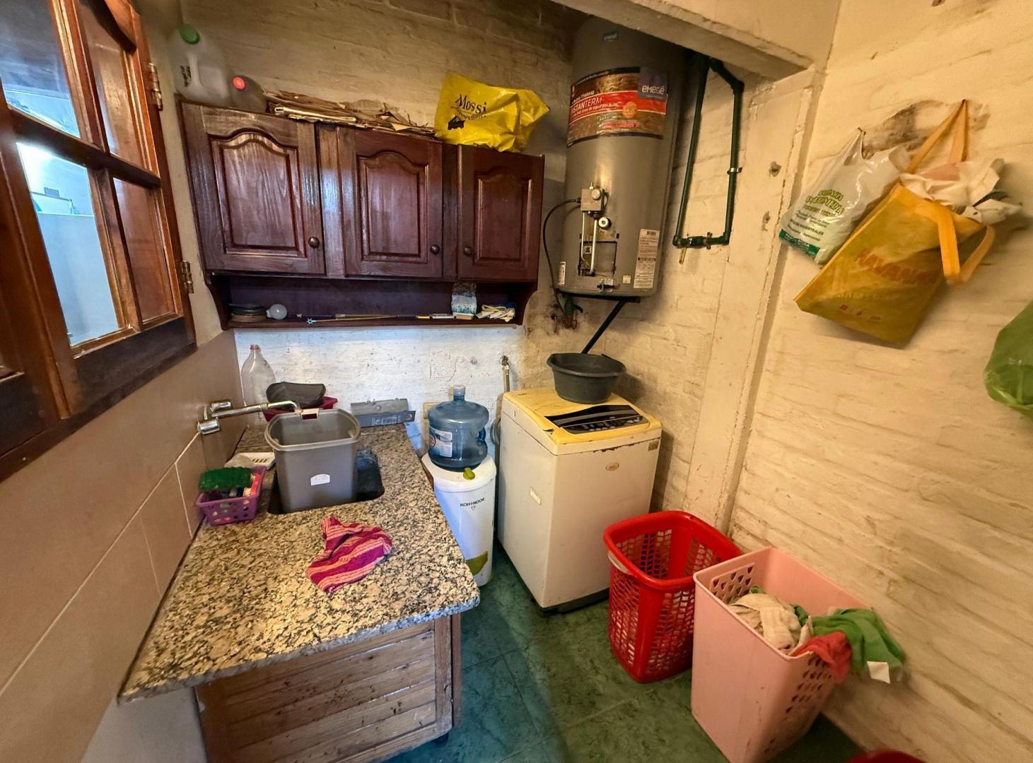 Foto de Casa 4 Ambientes en ALQUILER Hurlingham Cochera, imagen 2