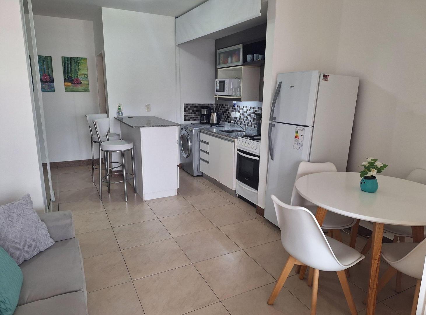 Foto de Monoambiente dividido y luminoso en Villa Devoto, imagen 1