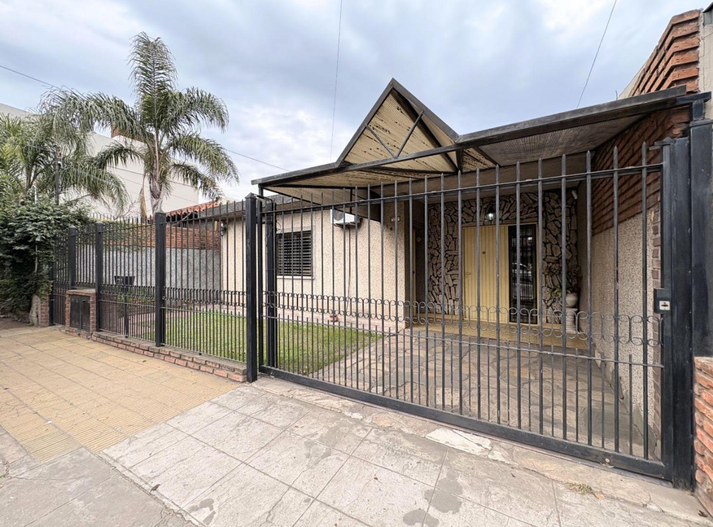 Foto de Venta casa Multifamiliar en San Justo, imagen 2