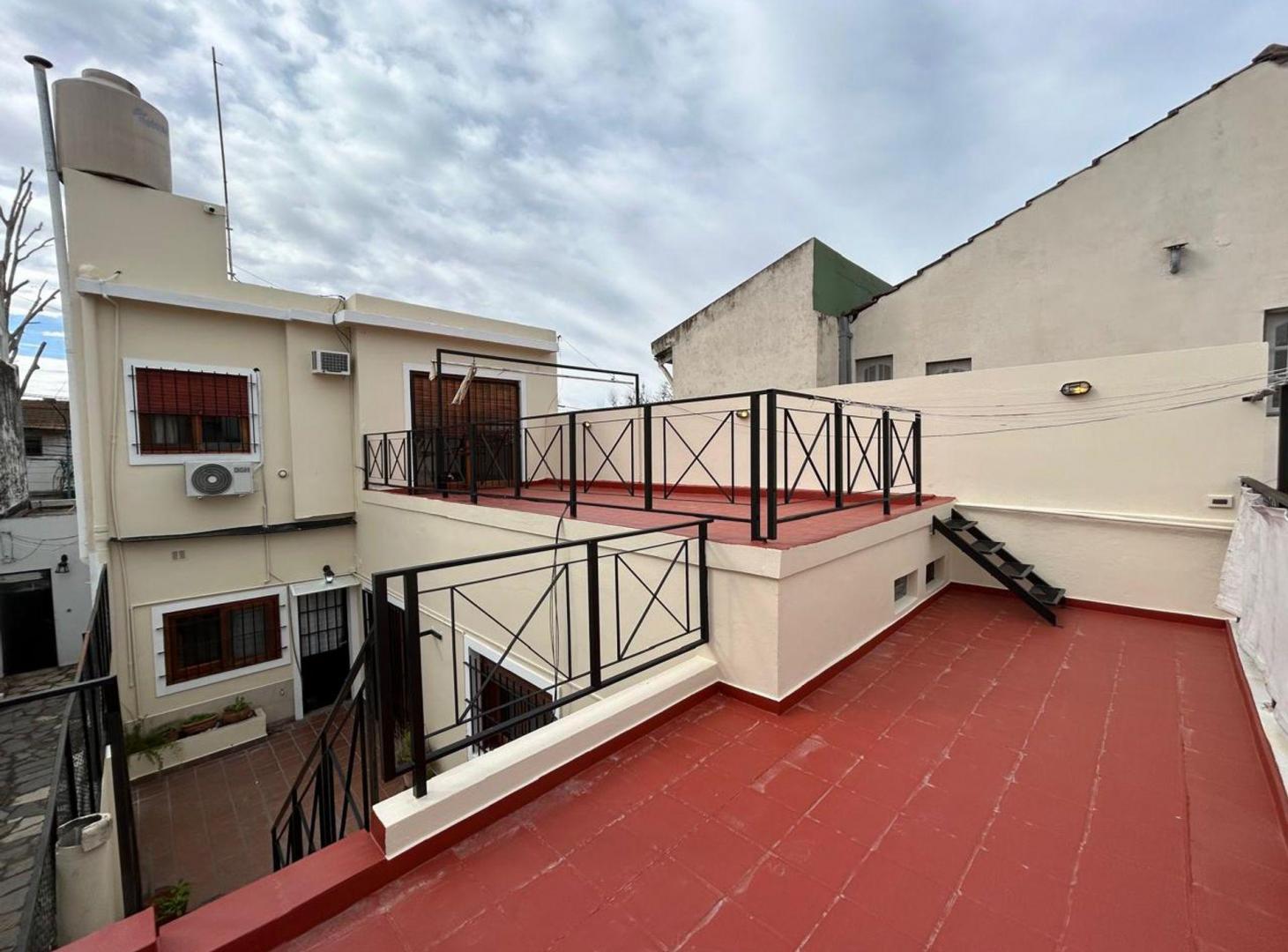 Foto de PH 4 AMB EN VENTA EN OLIVOS patio/terraza/cochera, imagen 2