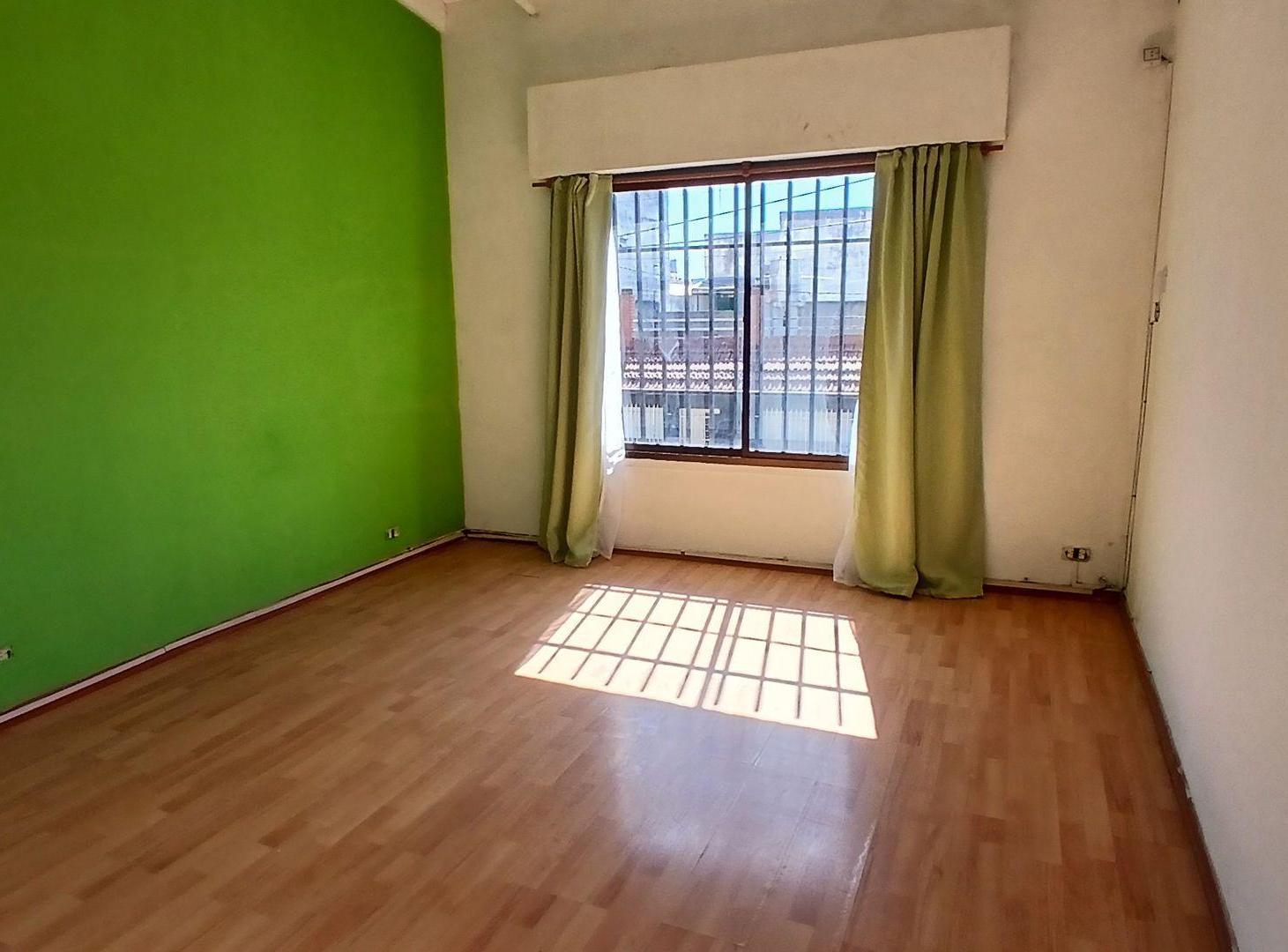 Foto de PH 2 AMB ALQUILER /1 DORM-ALTILLO-PATIO. LUZURIAGA, imagen 3
