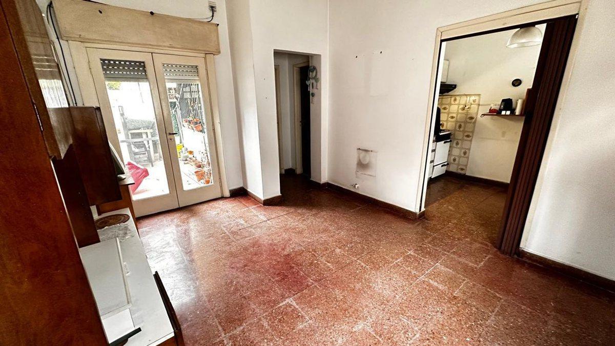 Foto de PH 2 Ambientes + Venta + Haedo + Patio, imagen 3