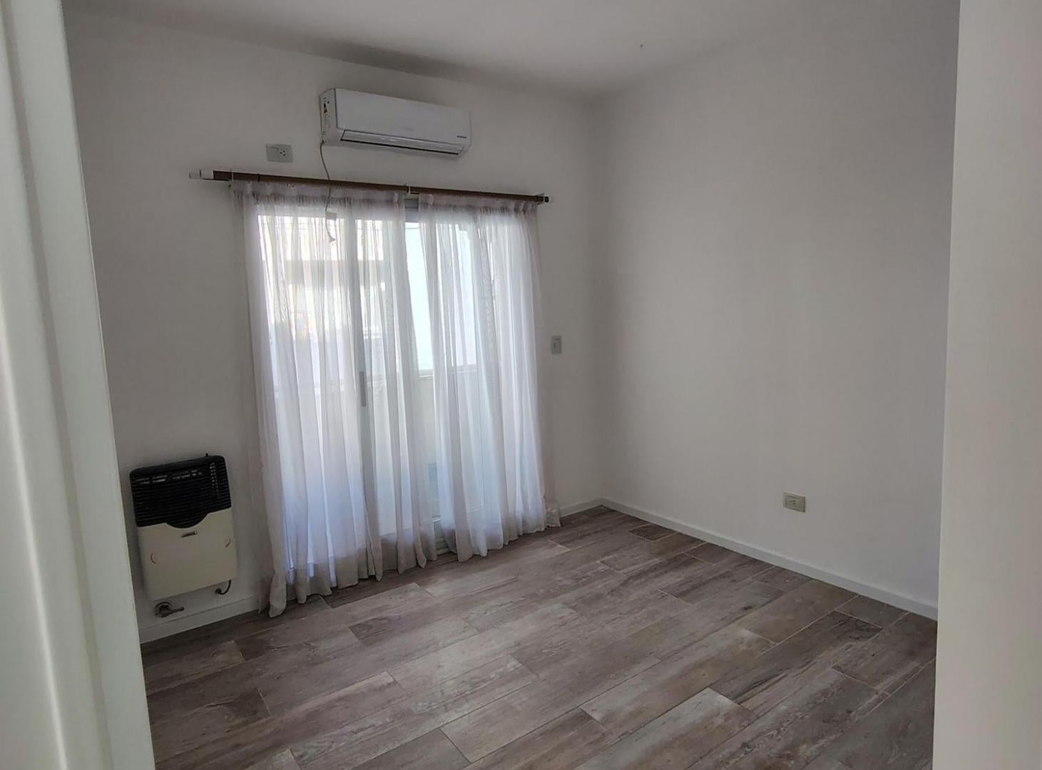 Foto de Venta Departamento 3 amb balcón cochera San Martín, imagen 5