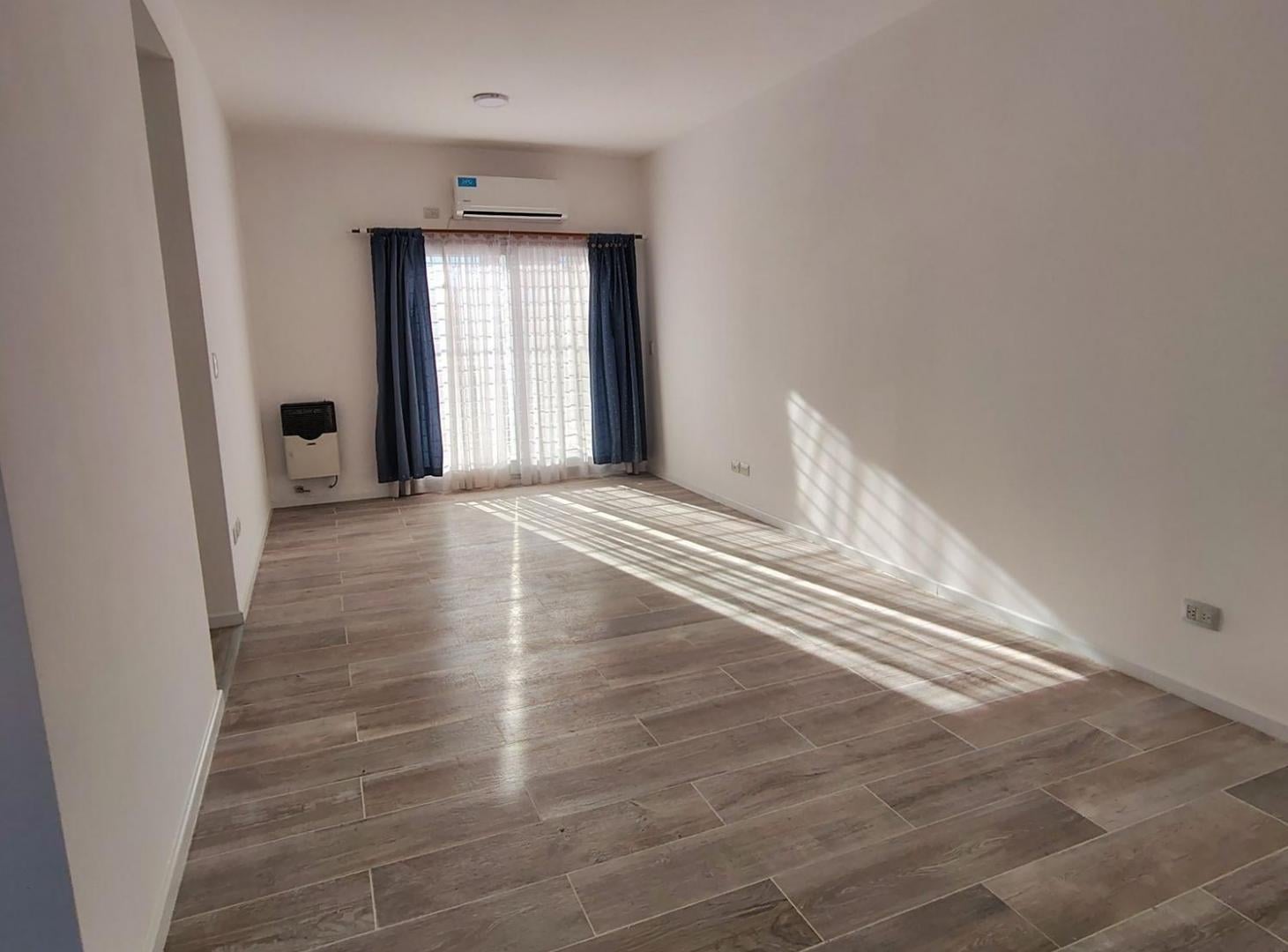 Foto de Venta Departamento 3 amb balcón cochera San Martín, imagen 2