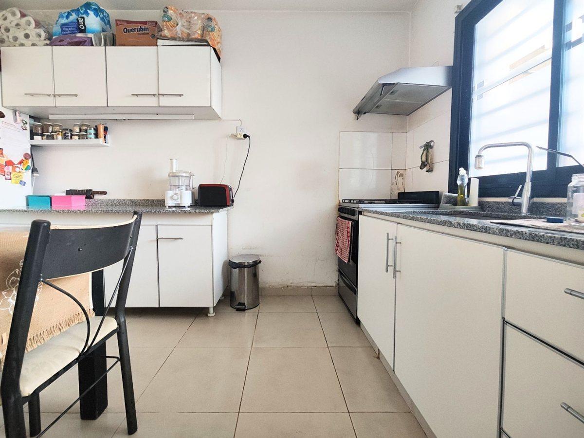 Foto de Dúplex 3 amb en venta - Ituzaingó - COCHERAS PATIO, imagen 3