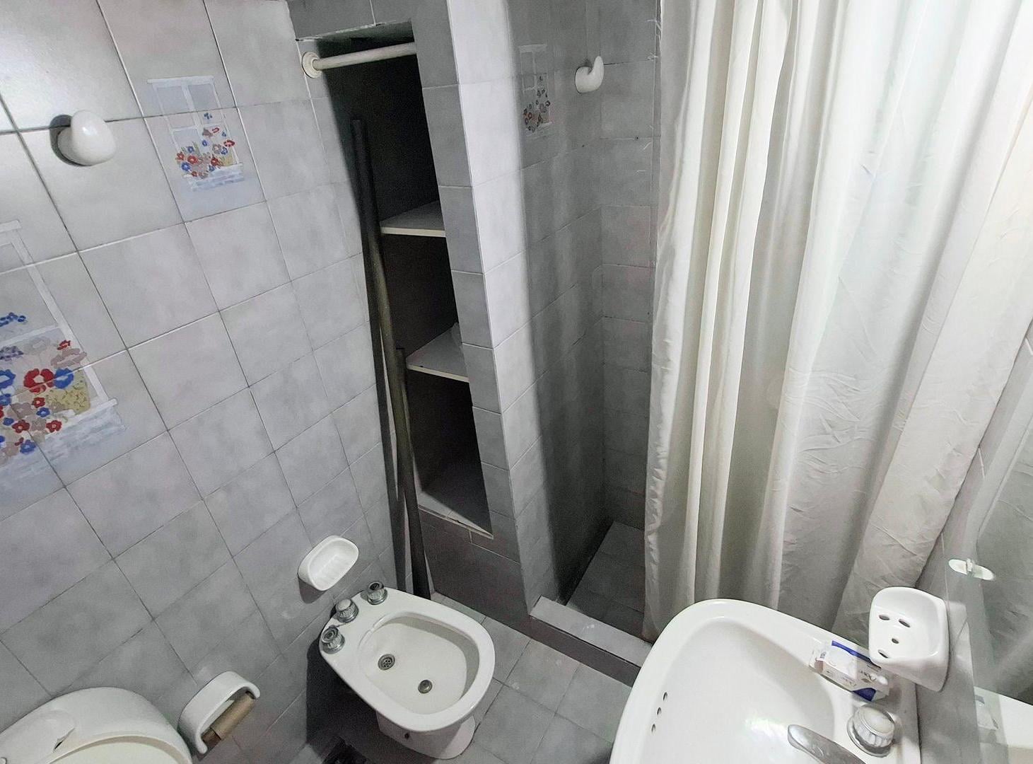 Foto de VENTA - Depto 2 ambientes por escalera - Núñez, imagen 5