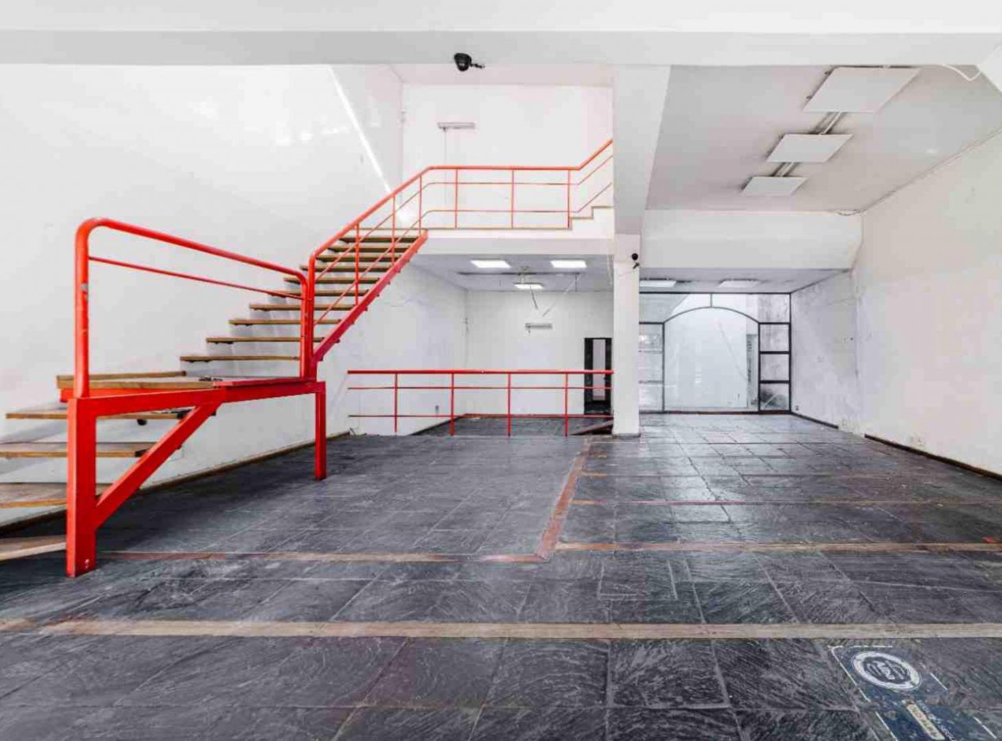 Foto de ALQUILER LOCAL COMERCIAL – Av. Maipú, Florida, imagen 2