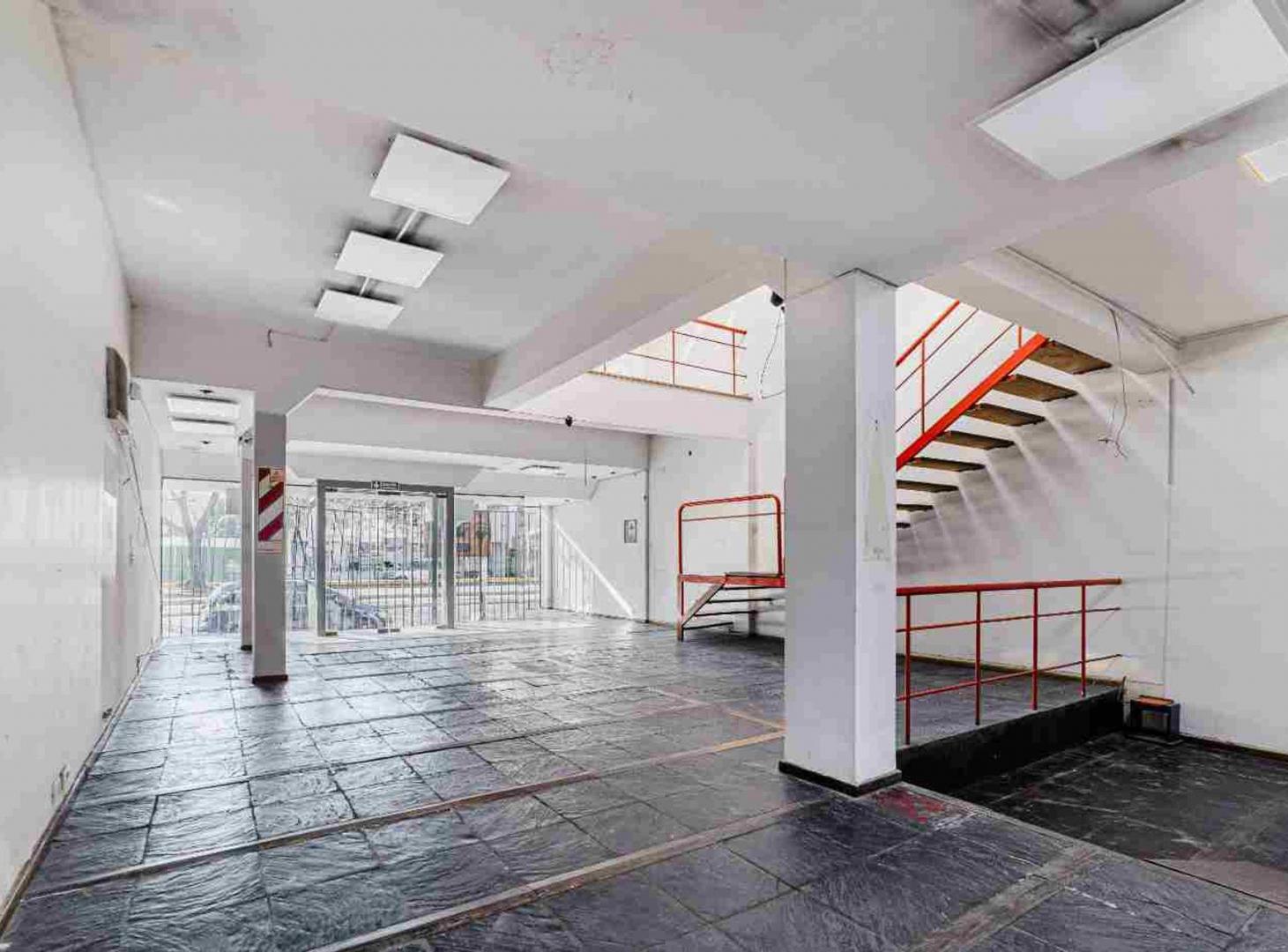 Foto de ALQUILER LOCAL COMERCIAL – Av. Maipú, Florida, imagen 4