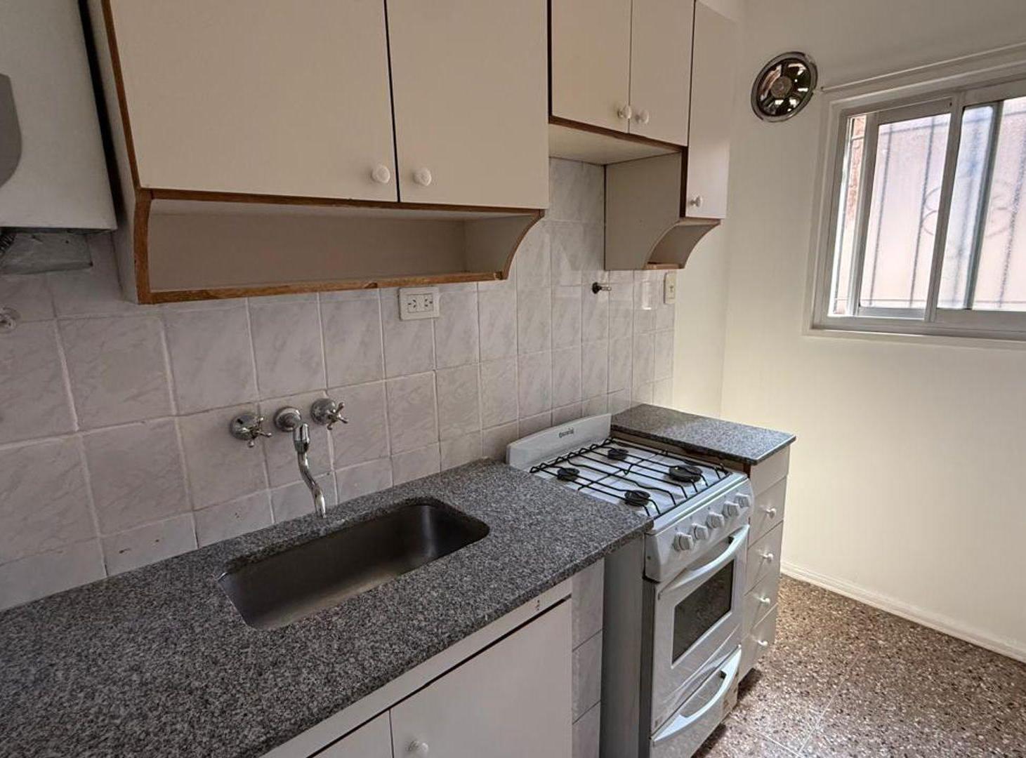 Foto de DEPARTAMENTO 2 AMBIENTES EN VENTA EN SAN CRISTOBAL, imagen 3
