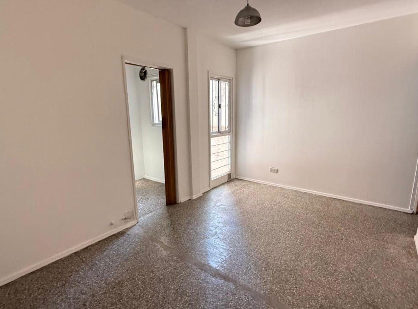Foto de DEPARTAMENTO 2 AMBIENTES EN VENTA EN SAN CRISTOBAL, imagen 1