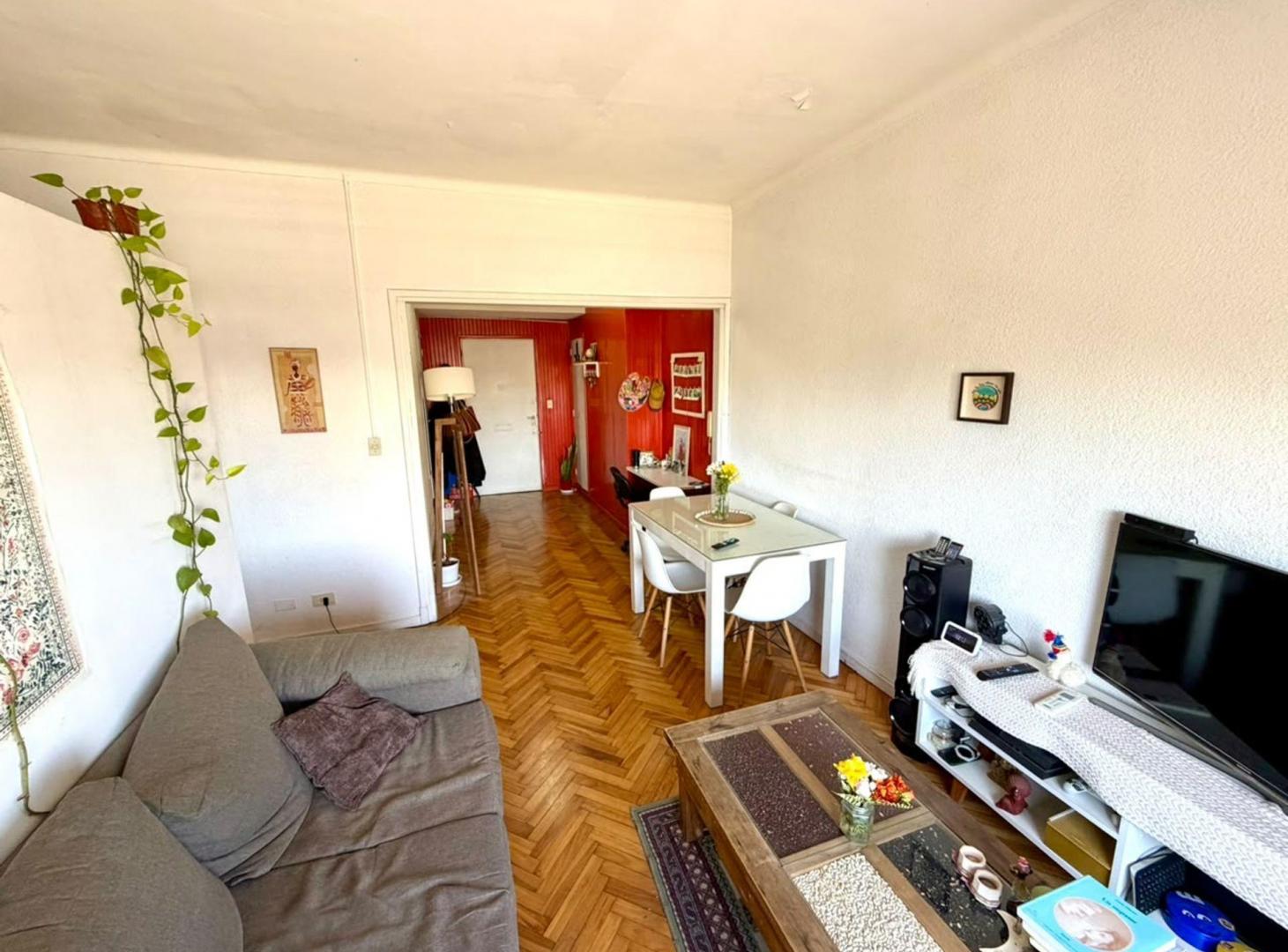 Foto de VENTA DEPTO 2AMB DIVIDIDO 3AMB VTE LOPEZ CREDITO, imagen 2