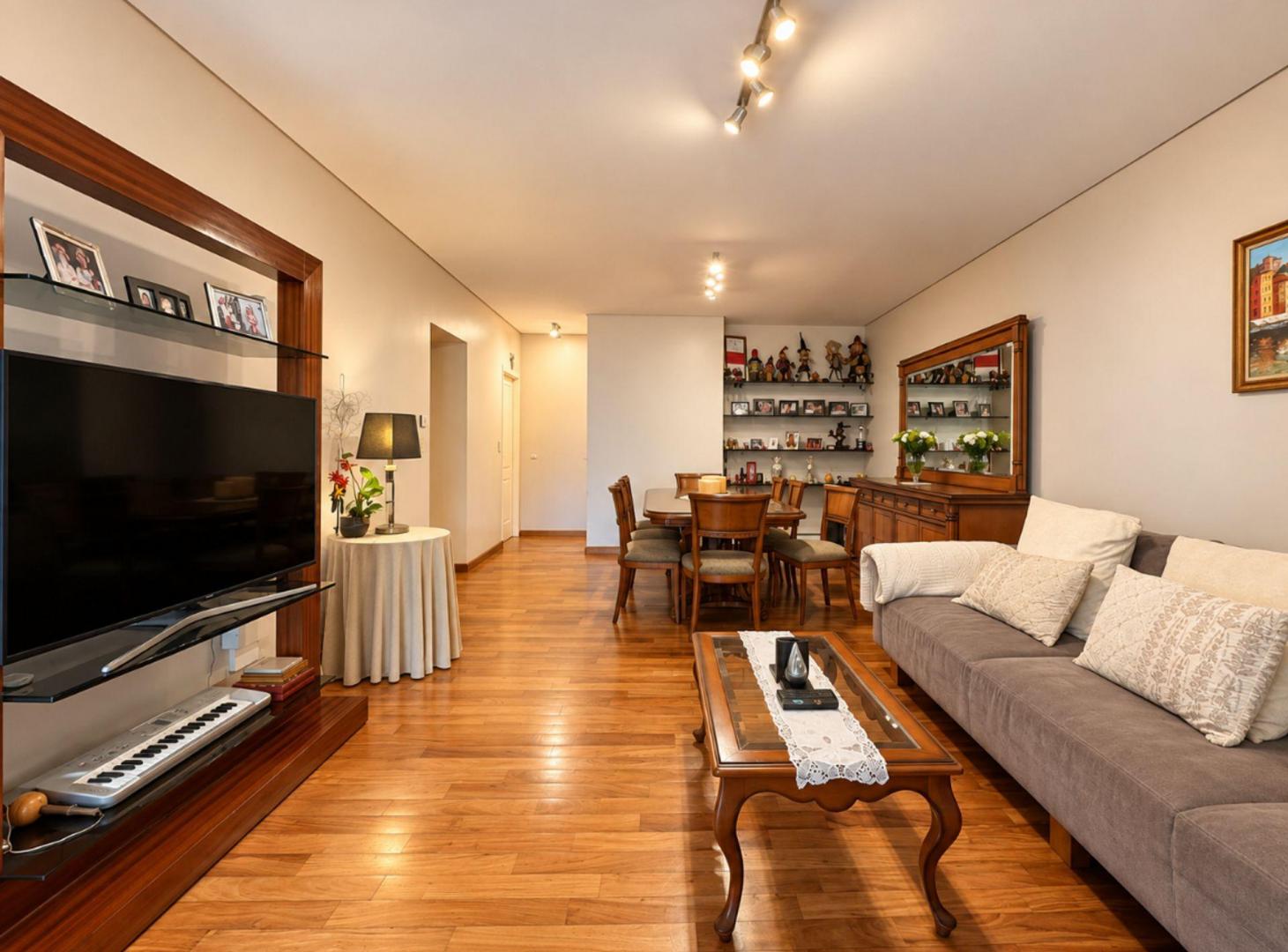 Foto de Venta 4 ambientes mas dependencia en Belgrano, imagen 2