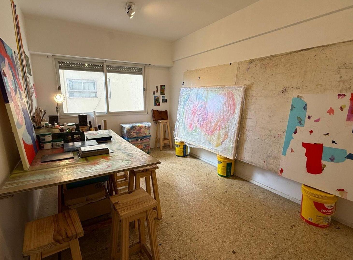 Foto de VENTA DEPARTAMENTO 2 AMBIENTES SOBRE AVENIDA MAIPÚ, imagen 2