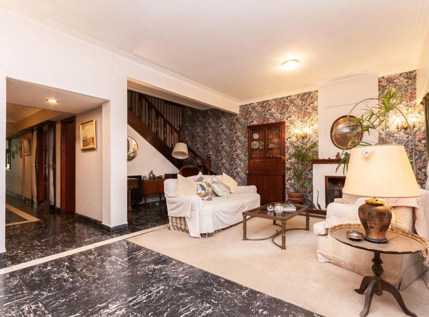 Foto de Casa 6 Ambientes Venta Adrogué Pileta y Quincho, imagen 4