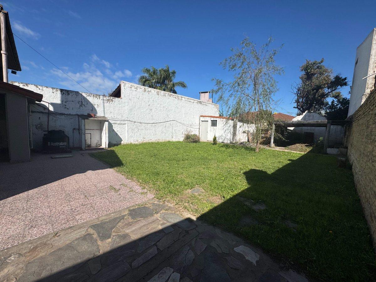Foto de Casa 3 Ambientes Venta Moreno Parque Cochera, imagen 2