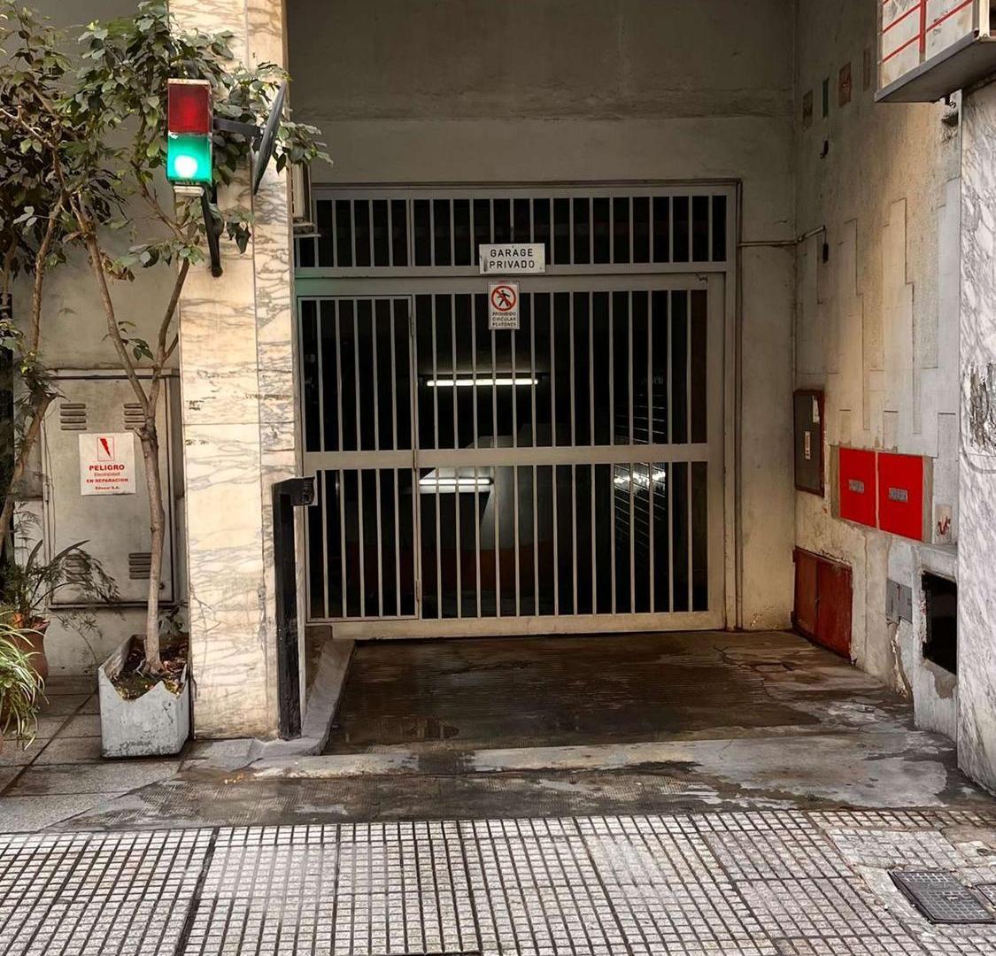 Foto de VENTA COCHERA EXCELENTE UBICACION MICROCENTRO, imagen 3