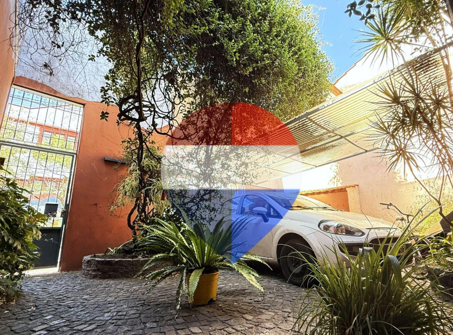 Foto de VENTA CASA LOTE PROPIO 6 AMB SAN FERNANDO + JARDIN, imagen 2