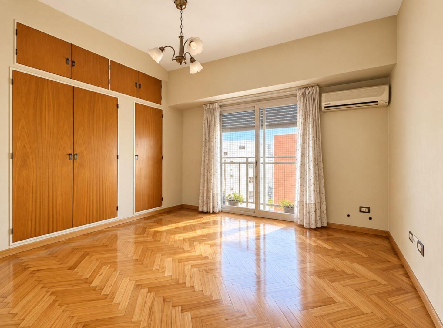 Foto de VENTA DEPARTAMENTO 4 AMB VILLA CRESPO CON COCHERA, imagen 4
