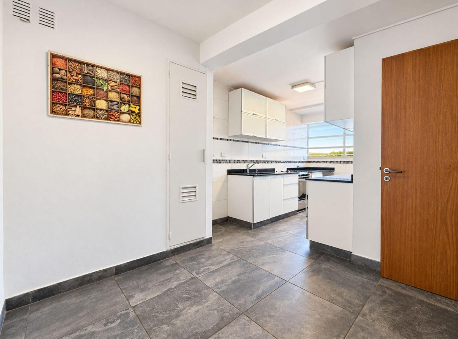 Foto de VENTA DEPARTAMENTO 4 AMB VILLA CRESPO CON COCHERA, imagen 5