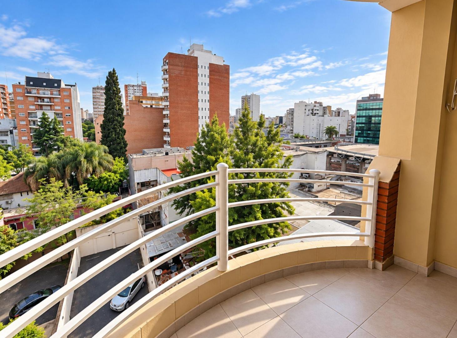 Foto de Semipiso 2 amb. c/ balcón y espacio guardacoche, imagen 5
