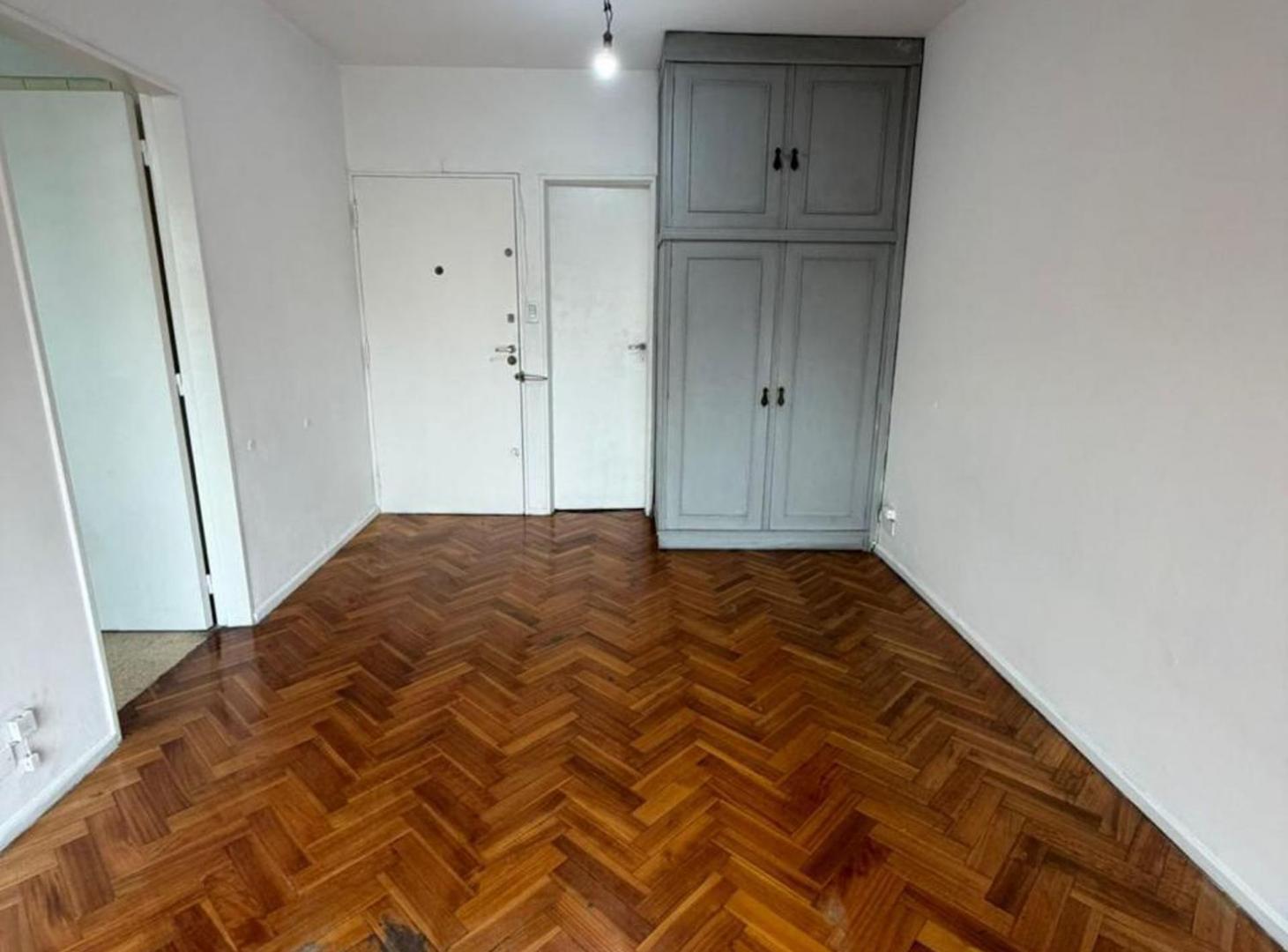 Foto de Venta Monoambiente amplio con balcón en San telmo, imagen 1