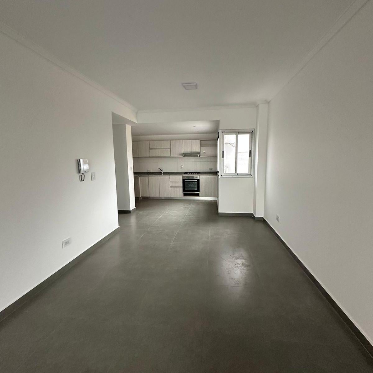 EN VENTA EXCELENTE DEPARTAMENTO  3 AMBIENTES A ESTRENAR