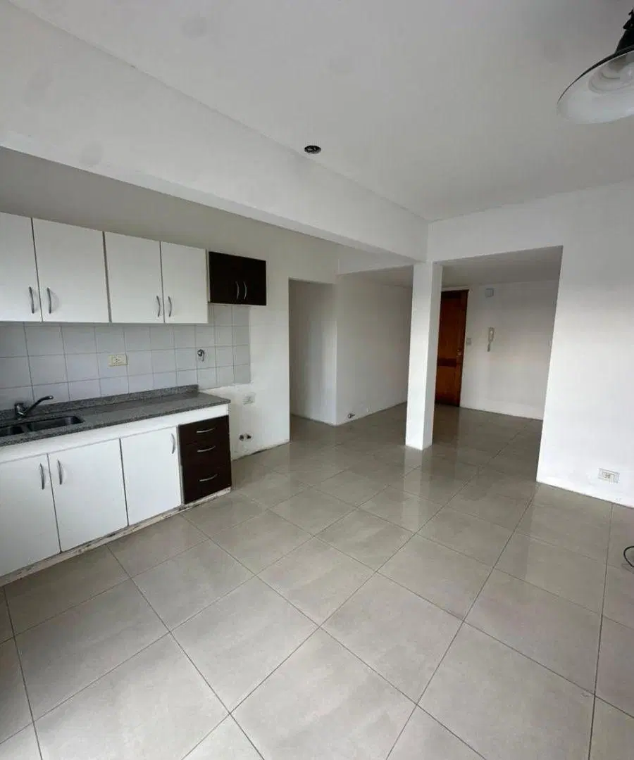 ALQUILER DEPARTAMENTO DE 3 AMBIENTES EN V DOMINICO 1