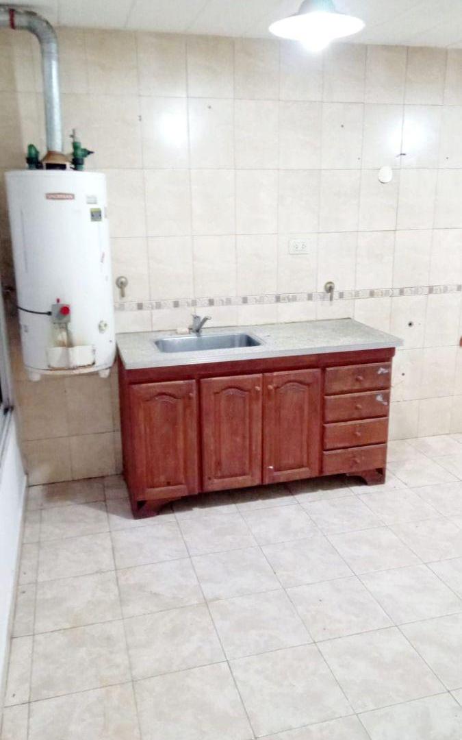 Foto de WILDE, DUPLEX DE 3 AMBIENTES EN ALQUILER, imagen 5