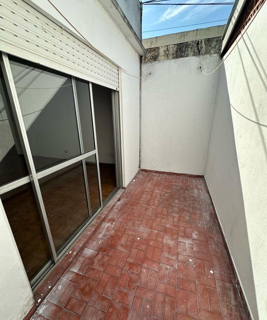 Foto de VENTA EN WILDE PH DE 3 AMBIENTES, imagen 5