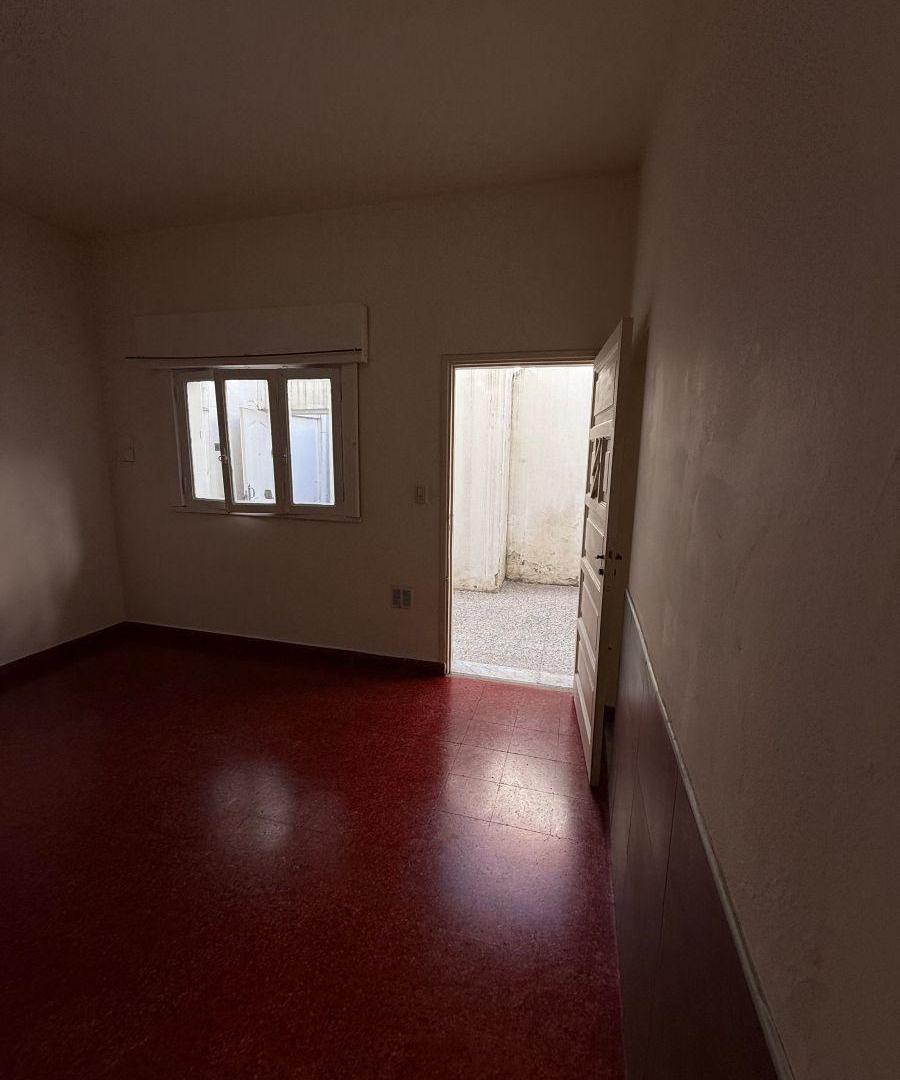 Foto de Alquiler Ph 2amb con patio Ramos Mejia, imagen 2